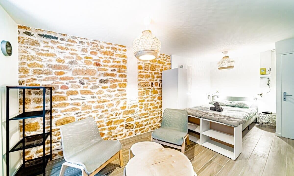 Photo of Bedroom in Griffon - Royale