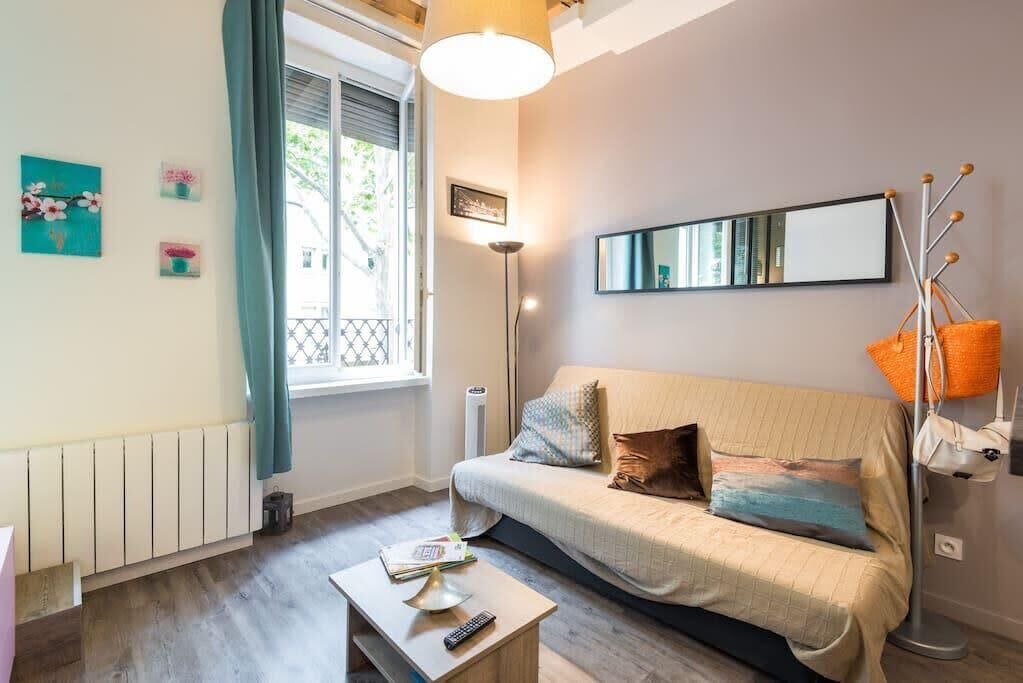 Photo of Livingroom in Part Dieu - Bir Hakeim