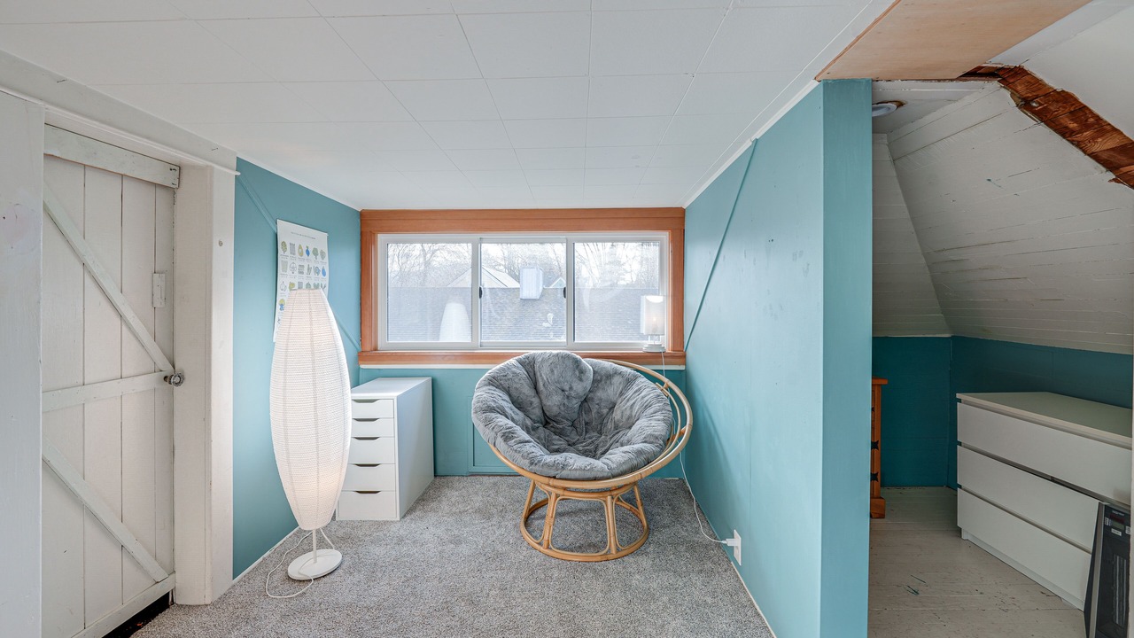 Photo of Others in Columbia