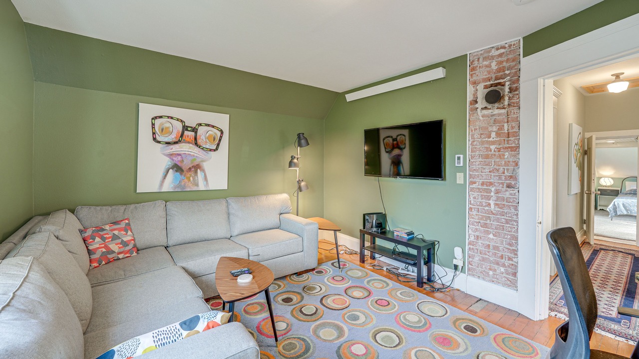 Photo of Bedroom in Columbia