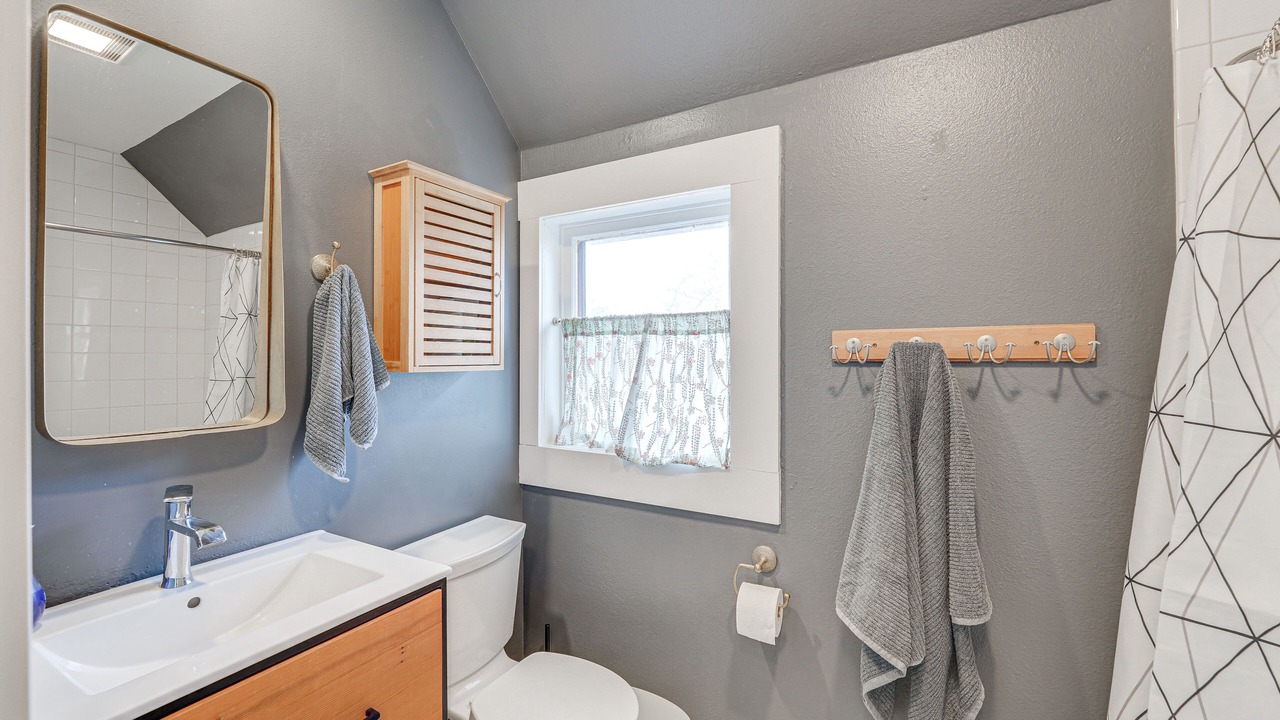 Photo of Bathroom in Columbia