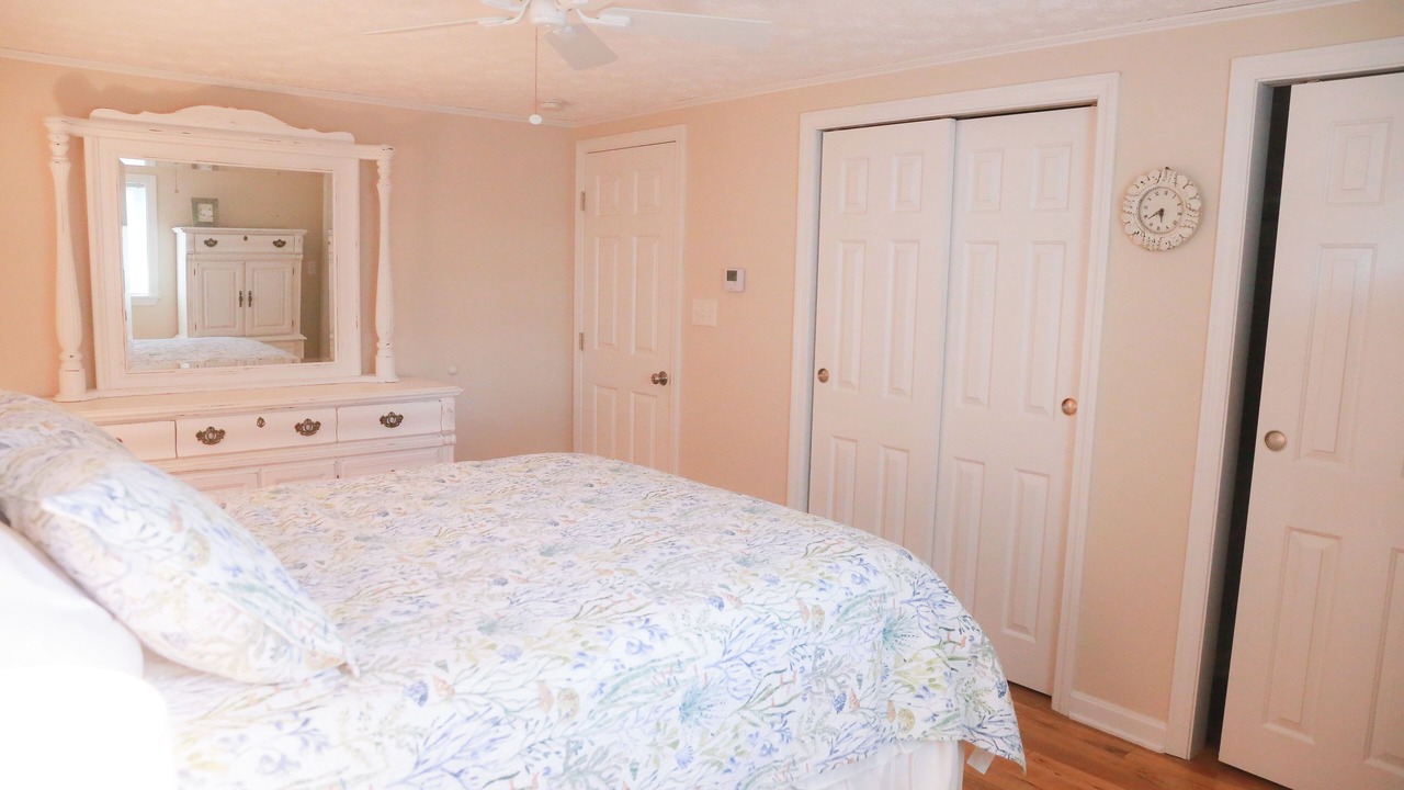 Photo of Bedroom in Wells Beach