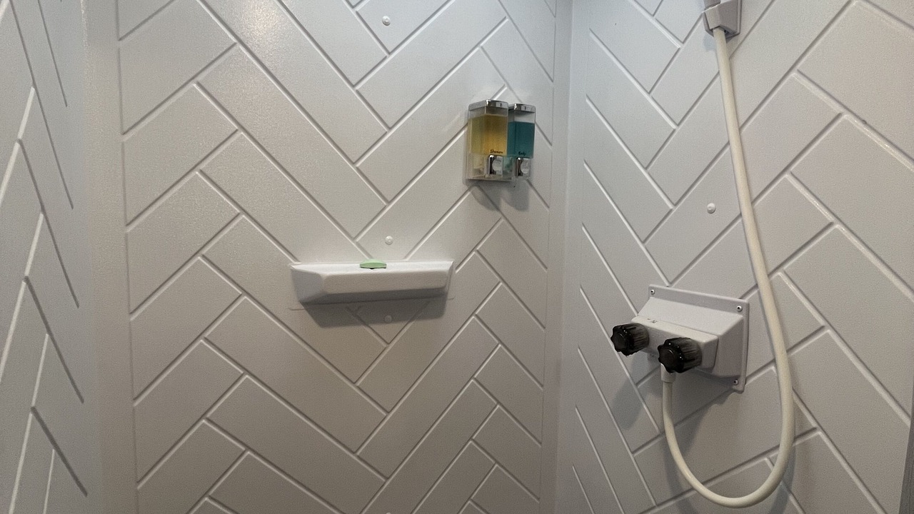 Photo of Bathroom in Valliant