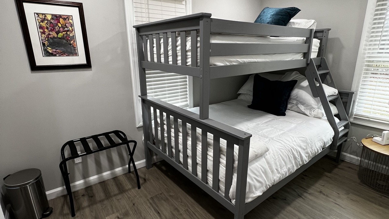 Photo of Bedroom in Mount Marion