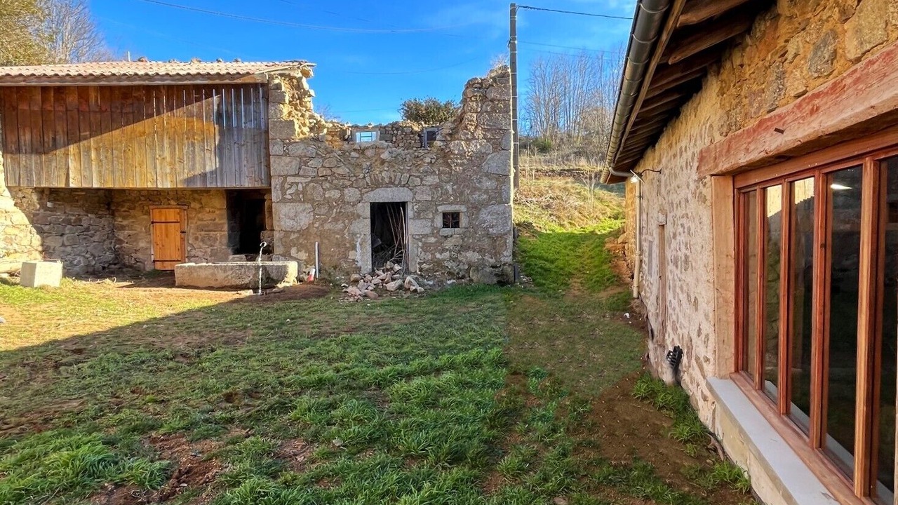 Photo of Outdoor in Saint-Priest-la-Vetre