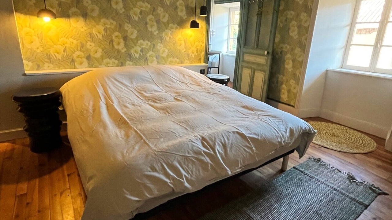 Photo of Bedroom in Saint-Priest-la-Vetre