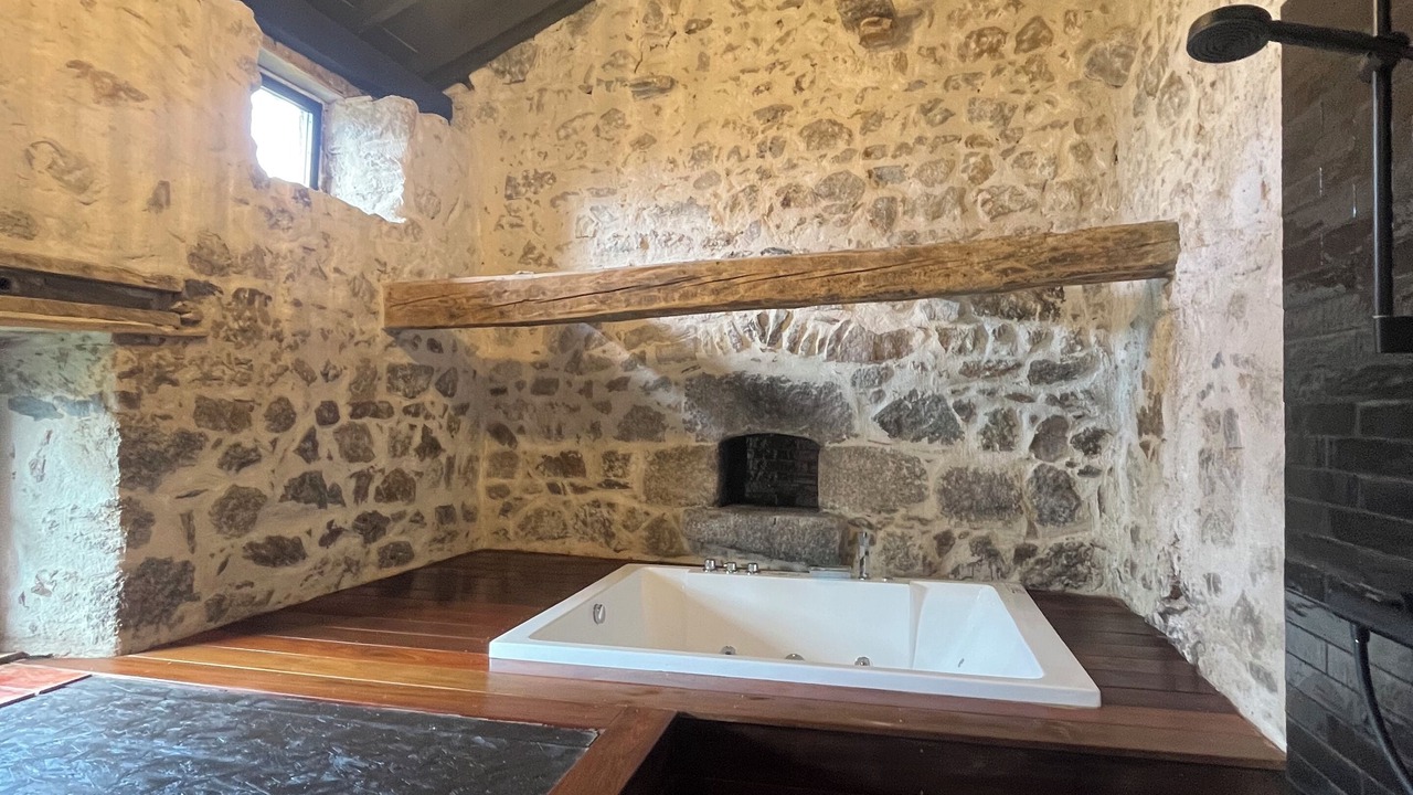 Photo of Bathroom in Saint-Priest-la-Vetre