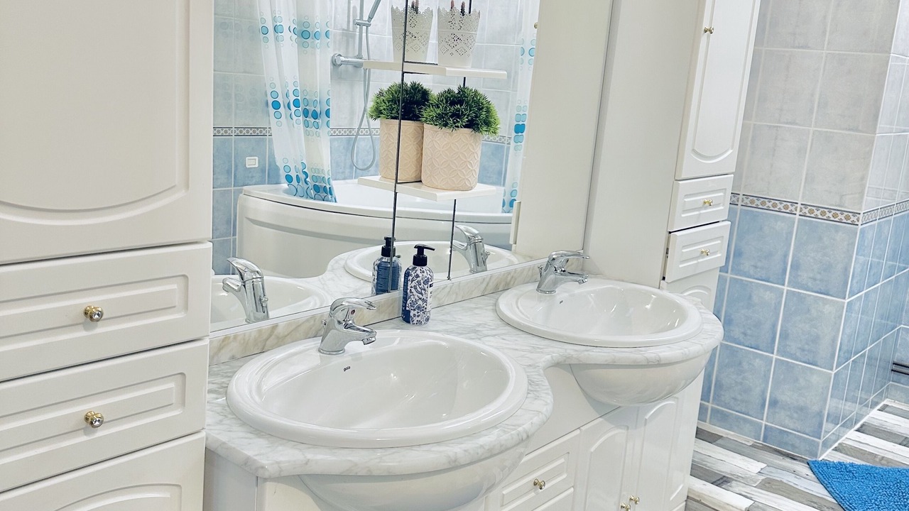 Photo of Bathroom in Chaunay