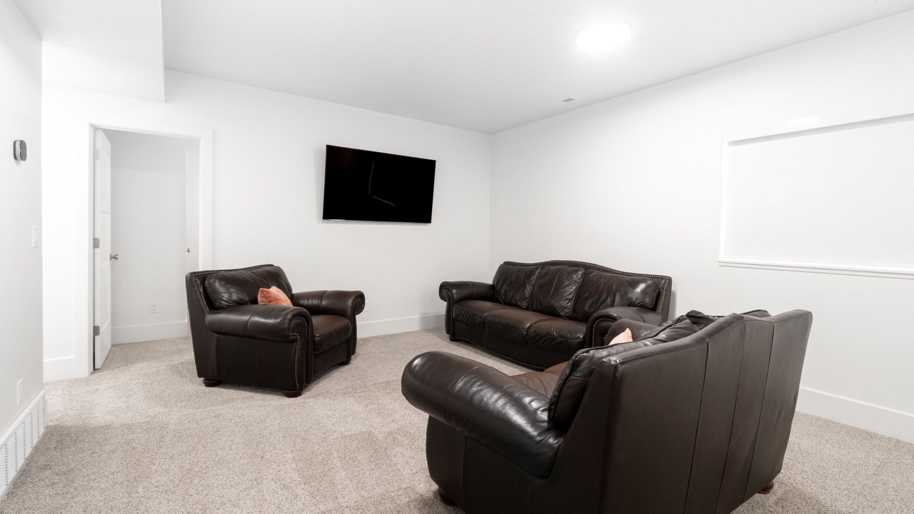 Photo of Livingroom in Farmington