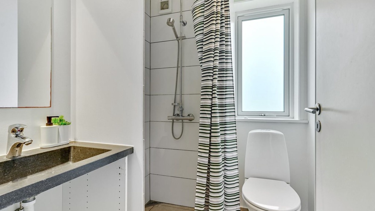 Photo of Bathroom in Lohals