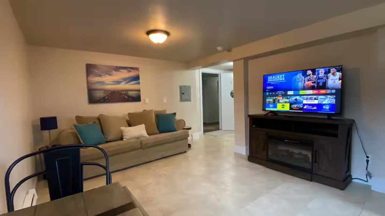 Photo of Livingroom in Green Lake