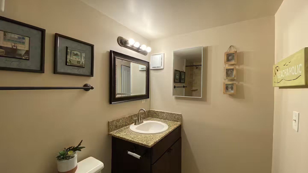 Photo of Bathroom in Green Lake