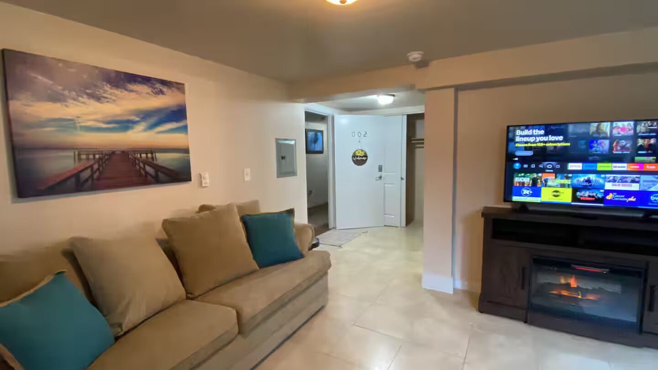 Photo of Livingroom in Green Lake