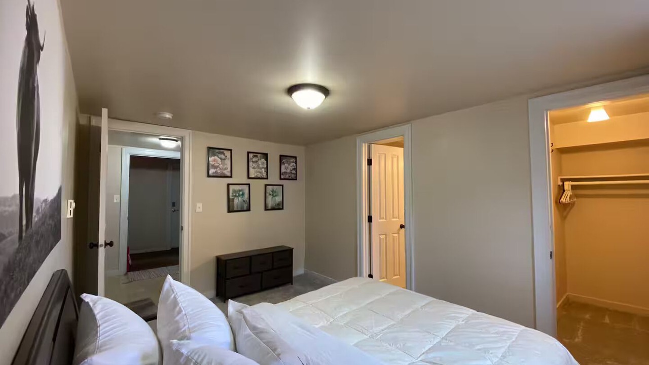 Photo of Bedroom in Green Lake