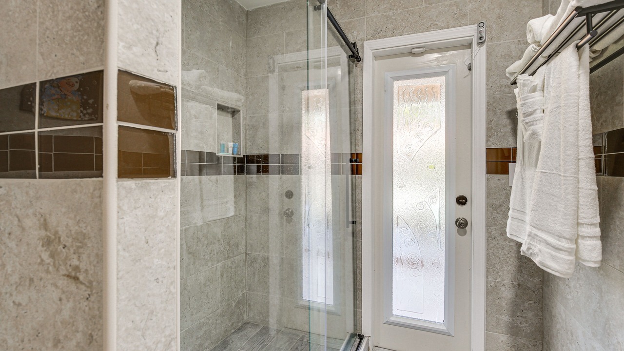 Photo of Bathroom in Coral Springs