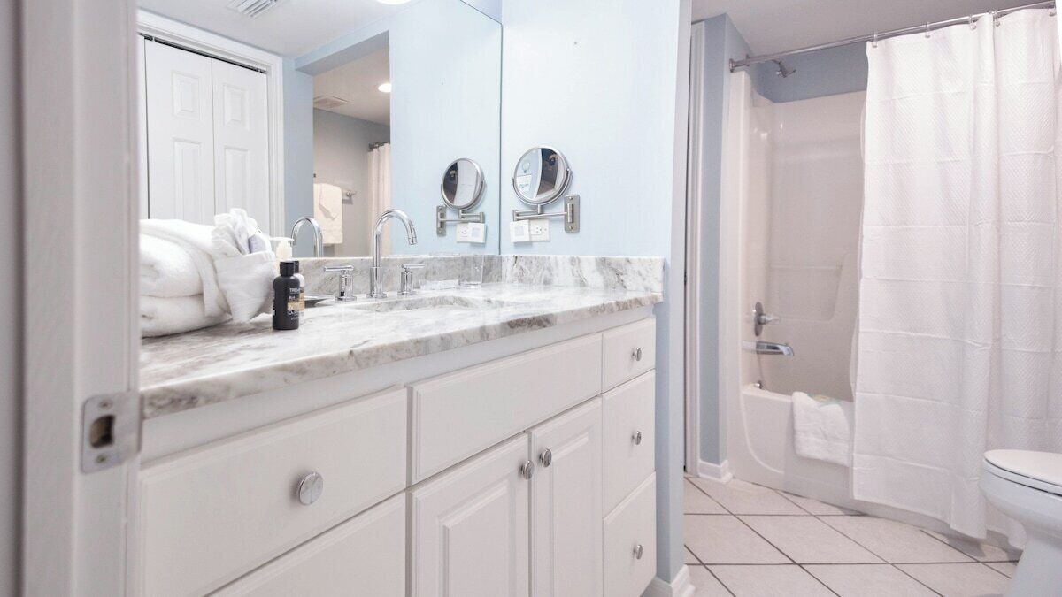 Photo of Bathroom in Gulf Shores