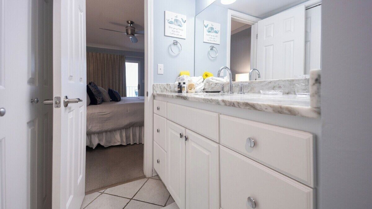 Photo of Bathroom in Gulf Shores