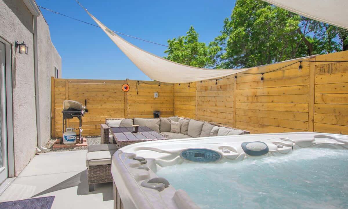Photo of Outdoor in Pat Hurley