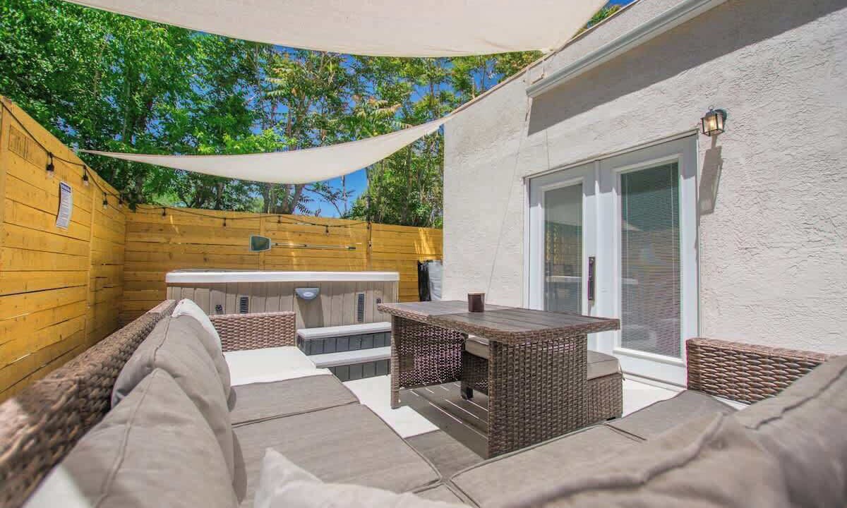 Photo of Outdoor in Pat Hurley