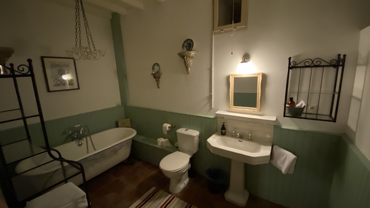 Photo of Others in Sarron