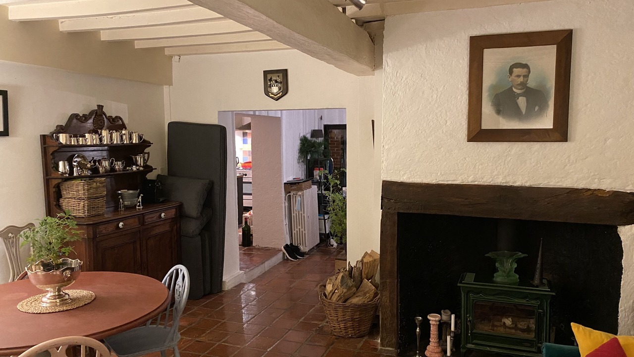 Photo of Others in Sarron