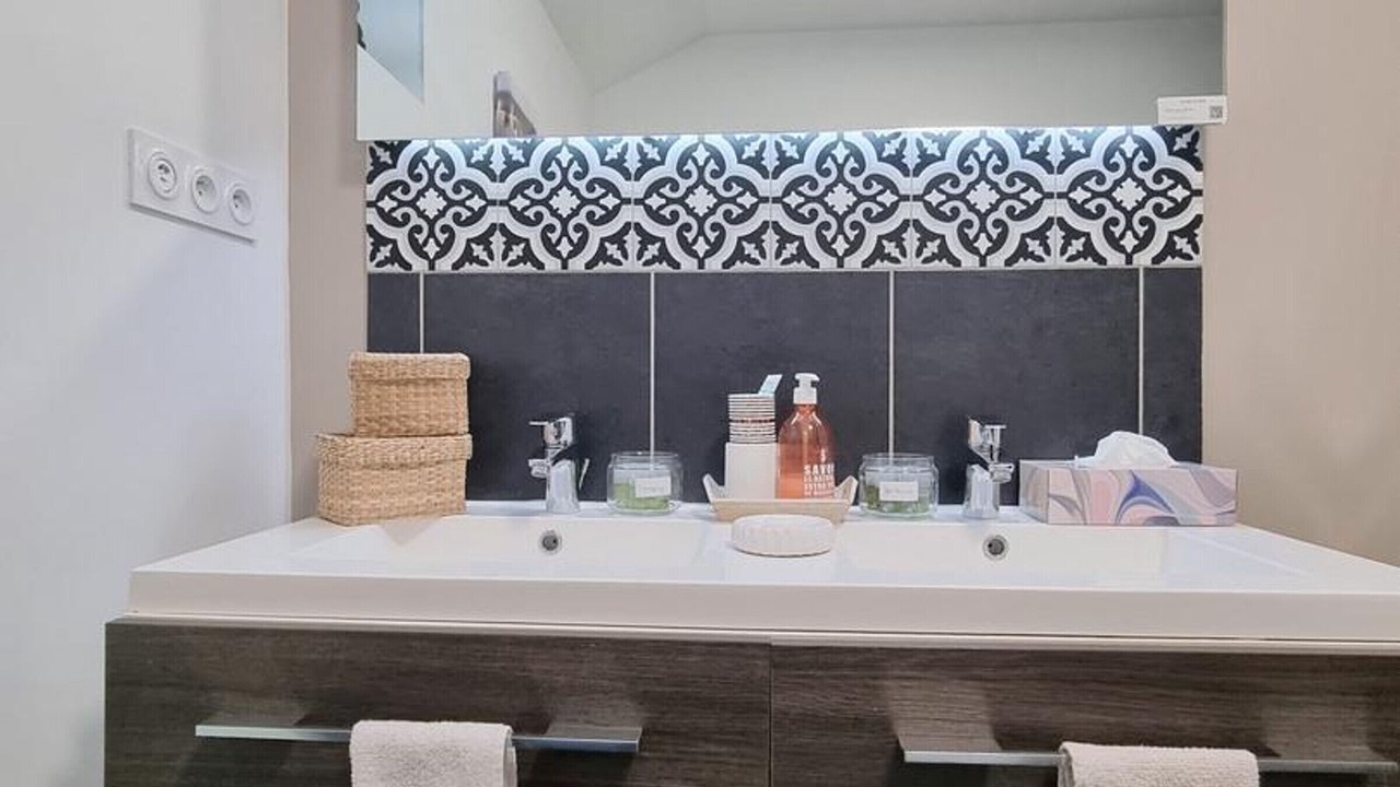 Photo of Bathroom in Villers-Pol