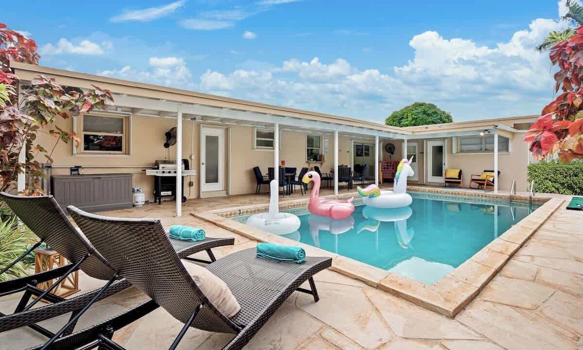 Photo of Outdoor in Pembroke Pines