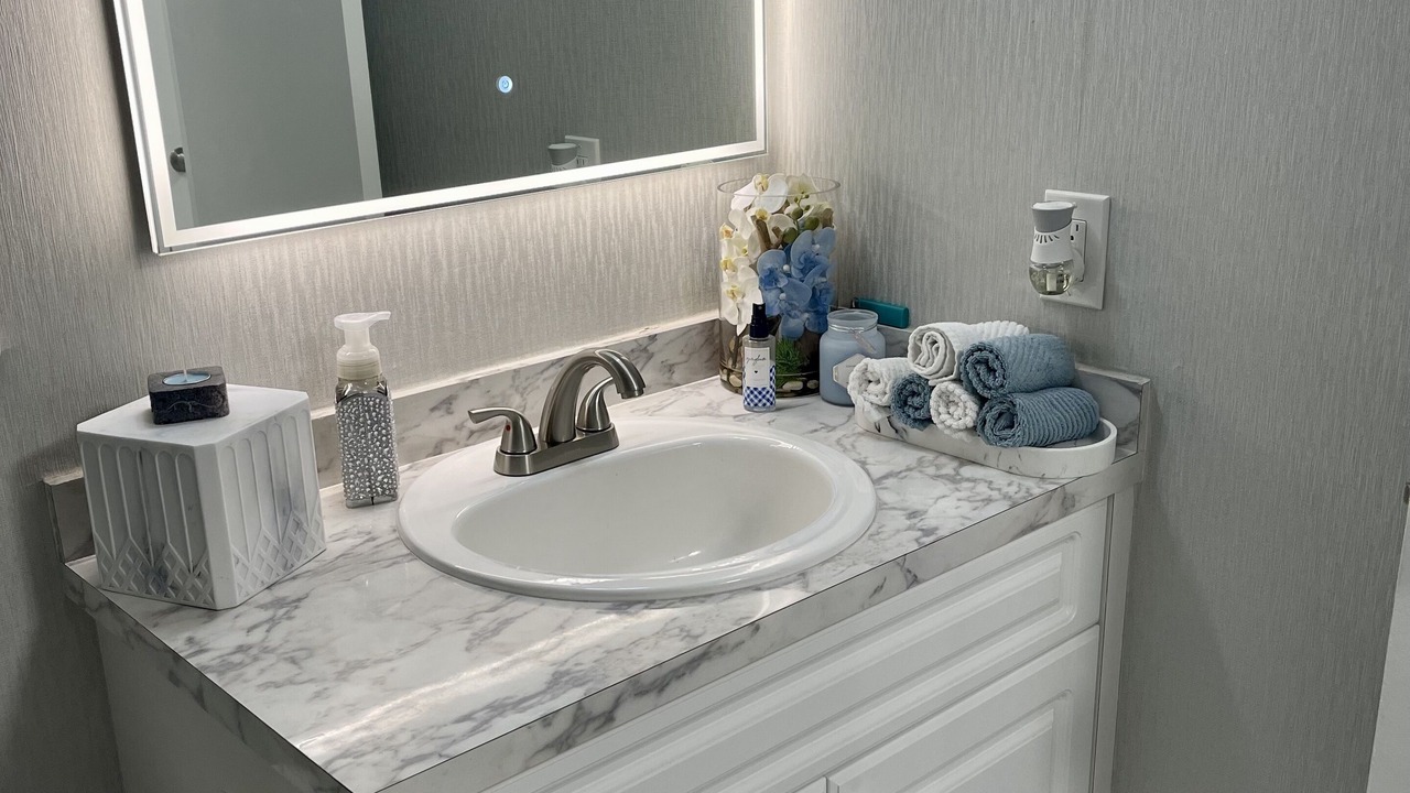 Photo of Bathroom in Sunrise
