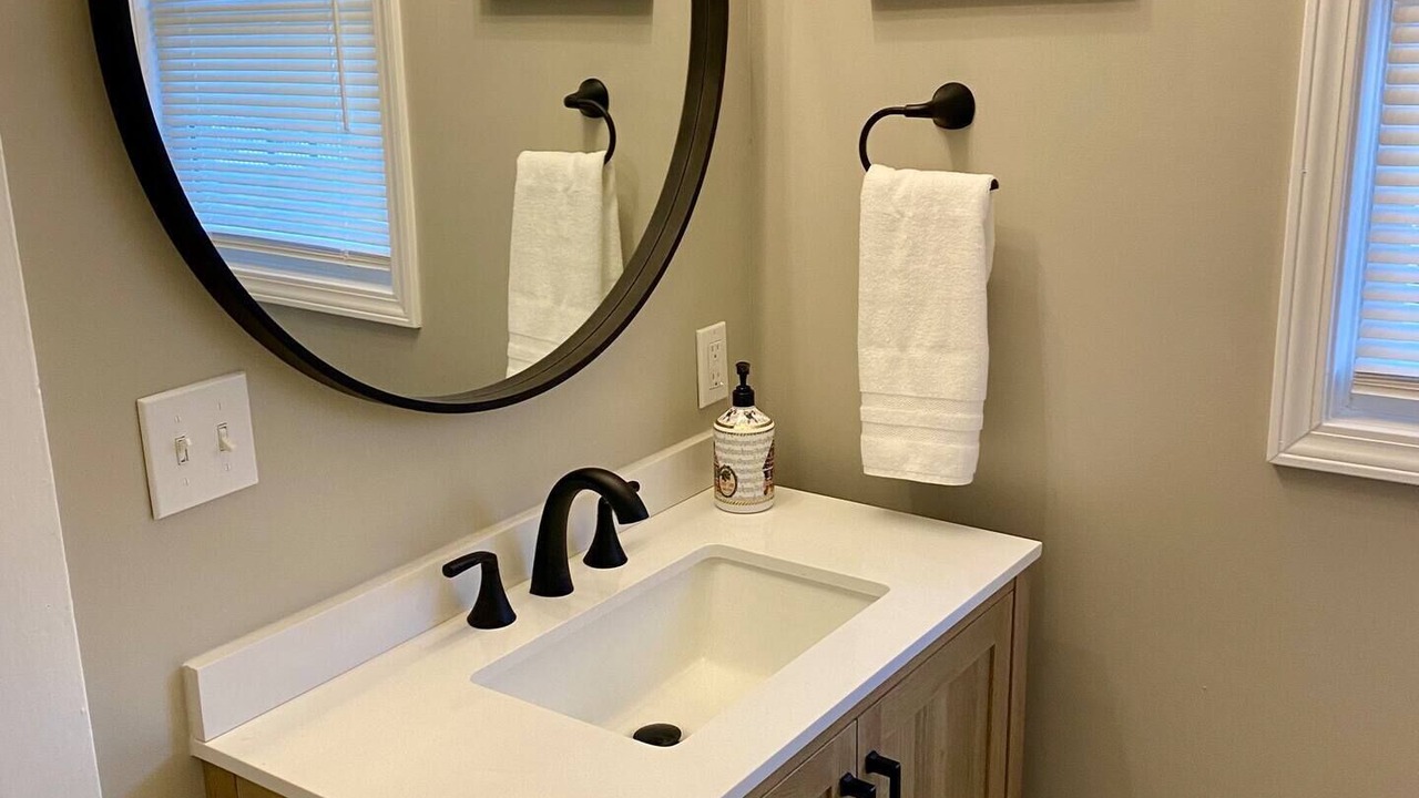 Photo of Bathroom in The Hill