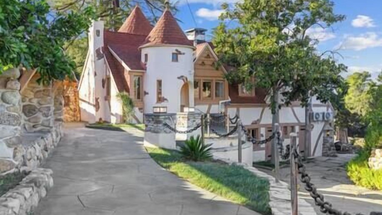 Photo of Others in Newhall
