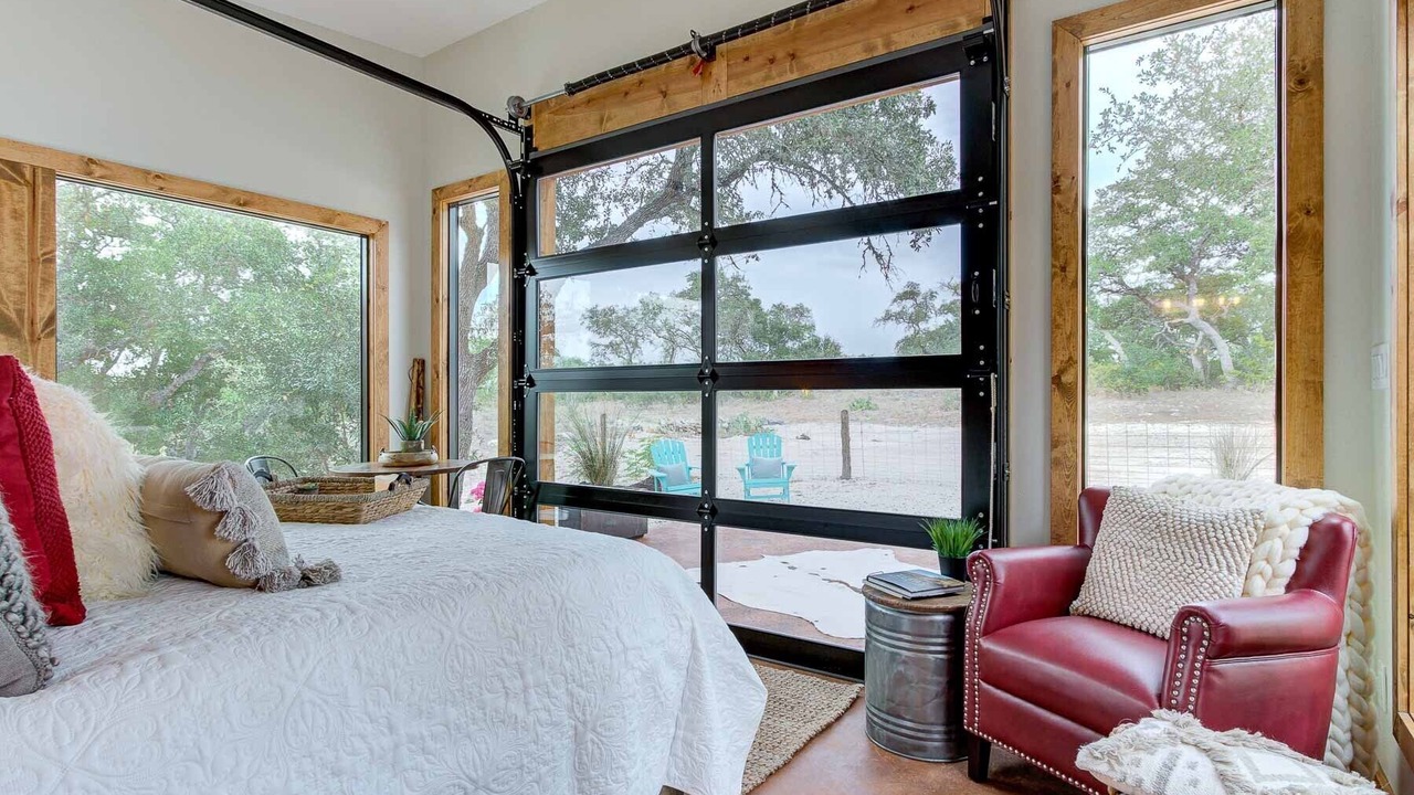Photo of Bedroom in Hondo