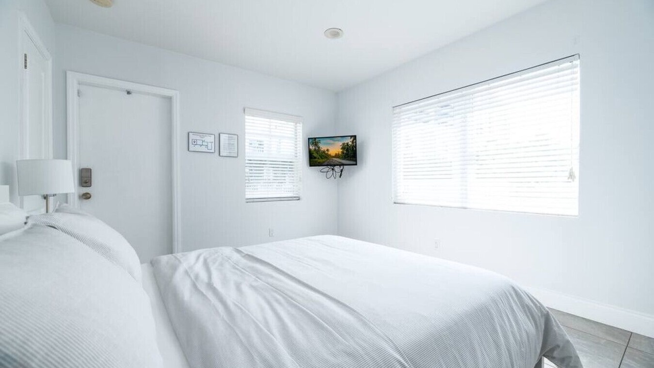 Photo of Bedroom in Central Beach