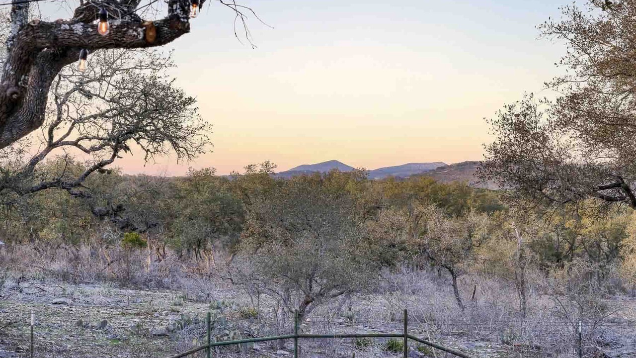Photo of Outdoor in Hondo