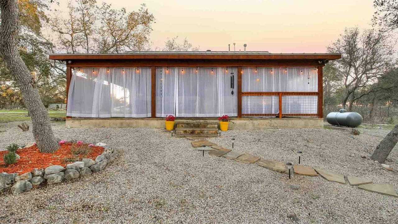 Photo of Outdoor in Hondo