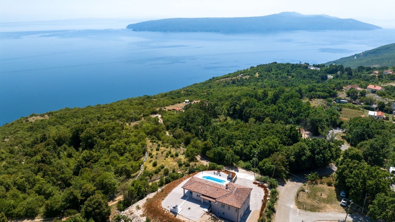 Photo of Outdoor in Sveta Jelena