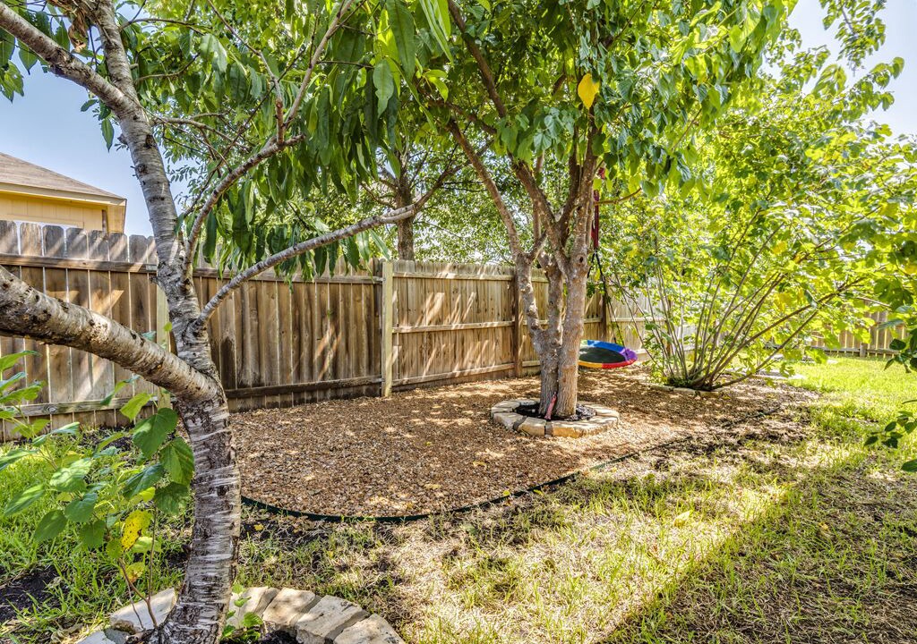 Photo of Outdoor in Pioneer Crossing