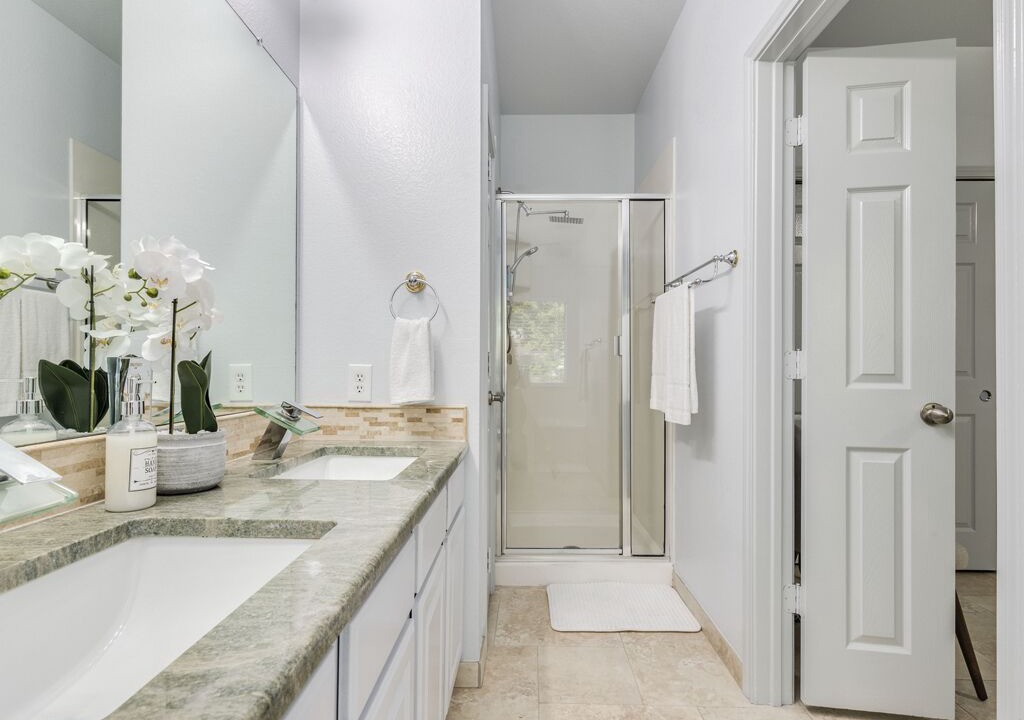 Photo of Bathroom in Pioneer Crossing