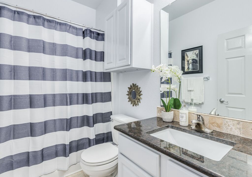 Photo of Bathroom in Pioneer Crossing