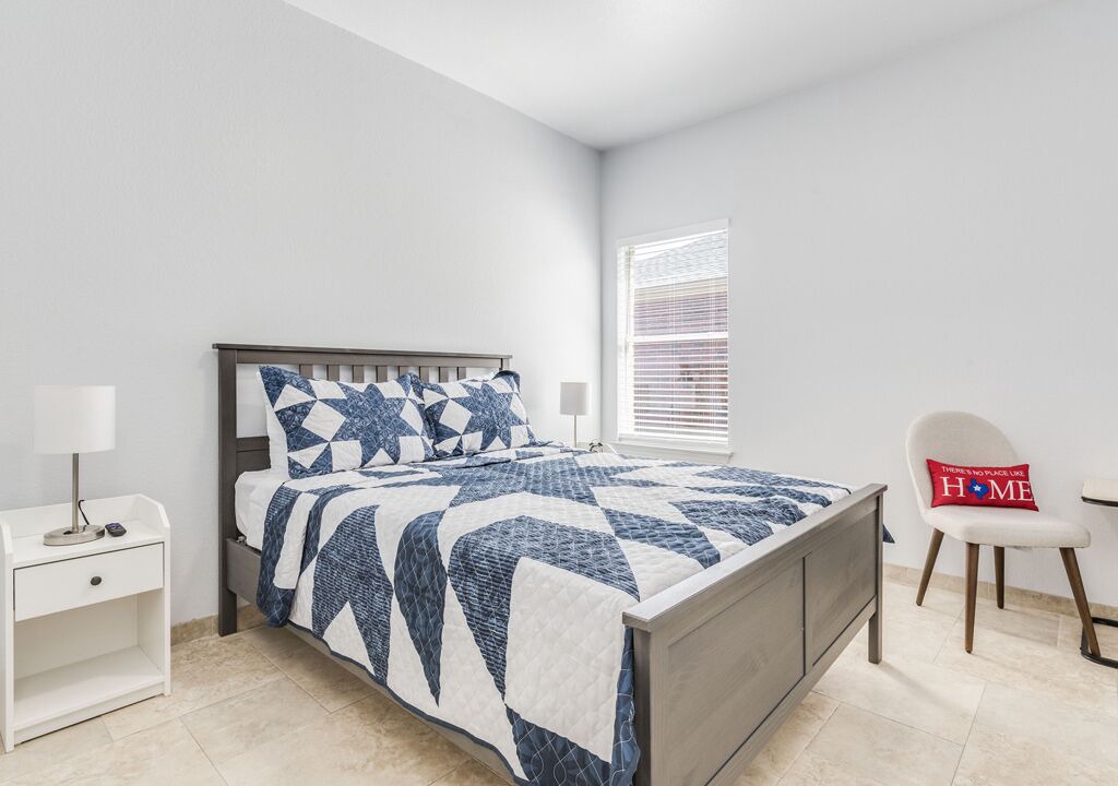 Photo of Bedroom in Pioneer Crossing