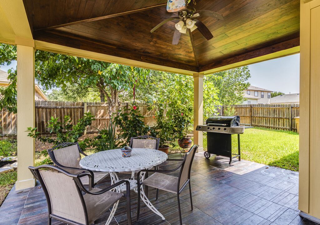Photo of Outdoor in Pioneer Crossing