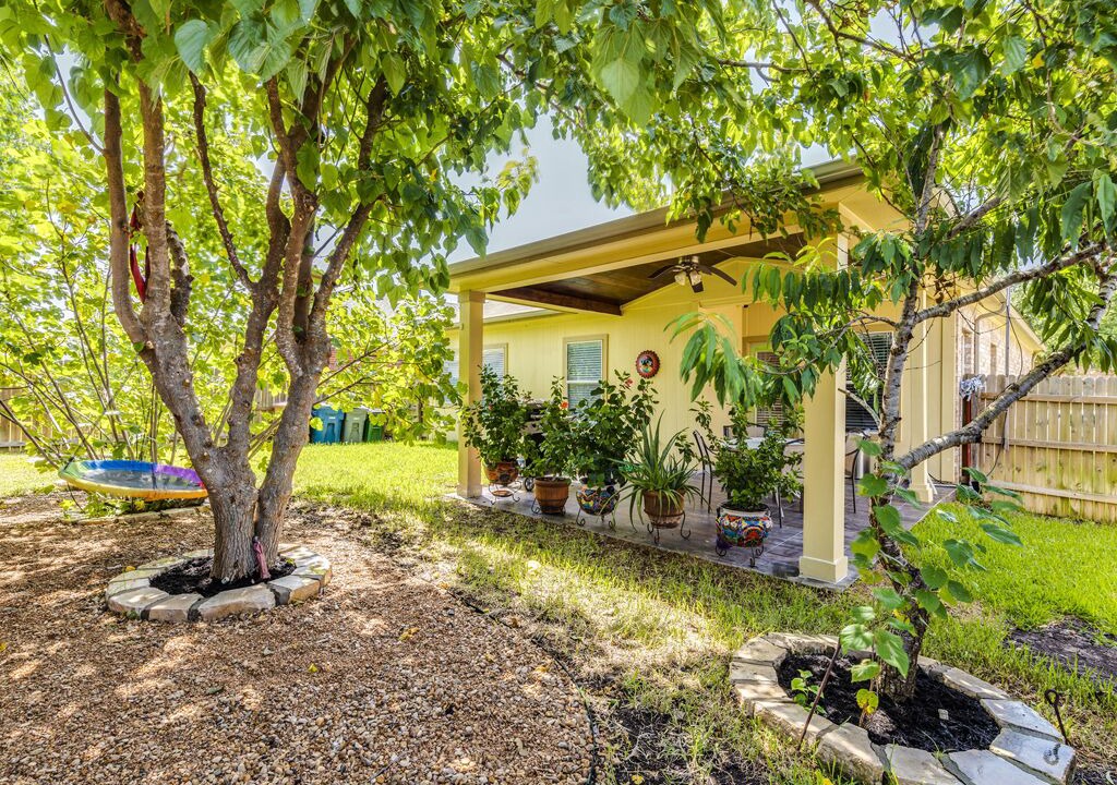 Photo of Outdoor in Pioneer Crossing