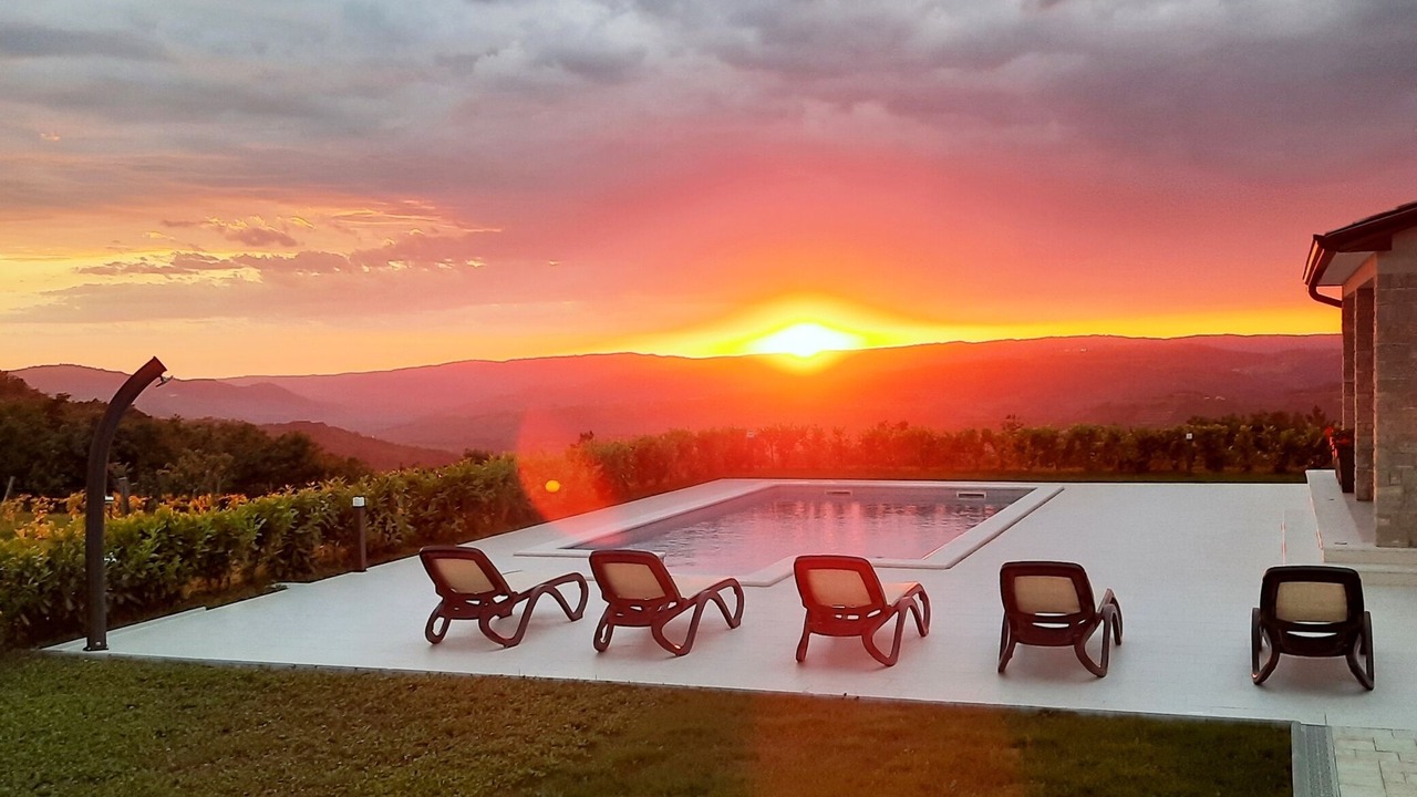 Photo of Outdoor in Draguc