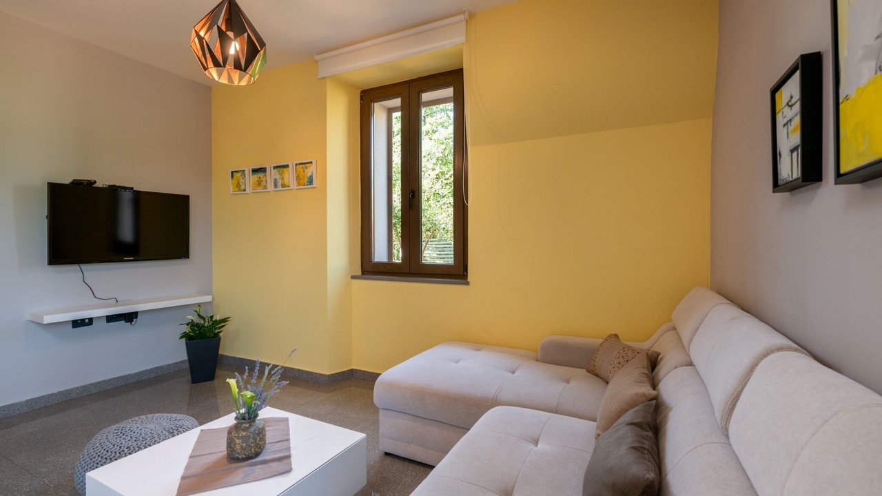 Photo of Livingroom in Vinez