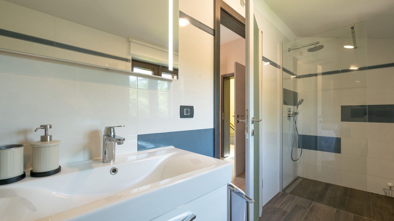Photo of Bathroom in Vinez