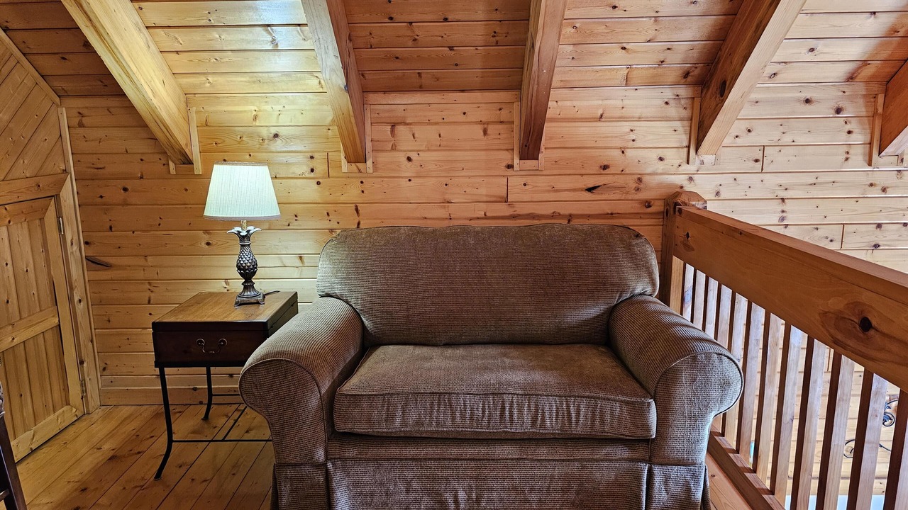Photo of Livingroom in Blairsville