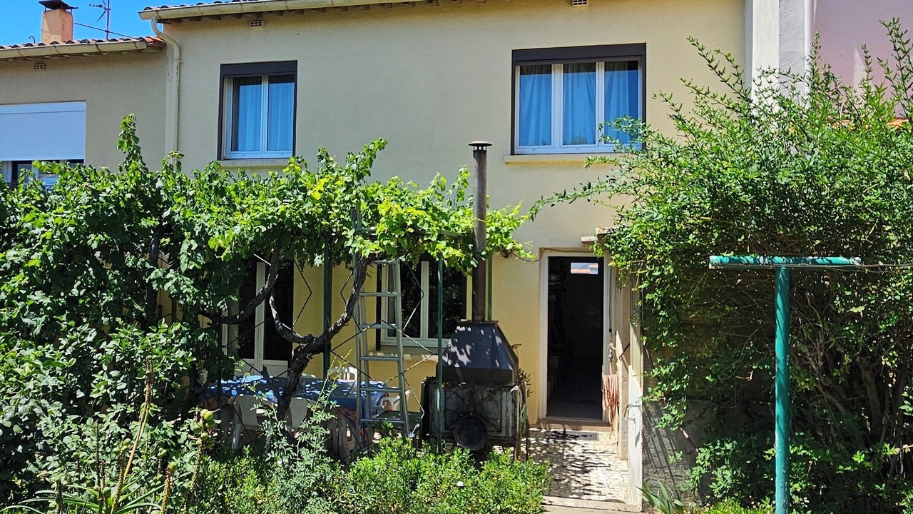 Photo of Outdoor in Saint-Esteve