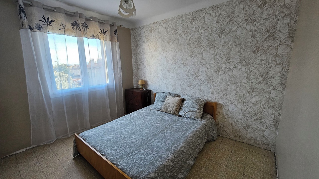 Photo of Bedroom in Saint-Esteve