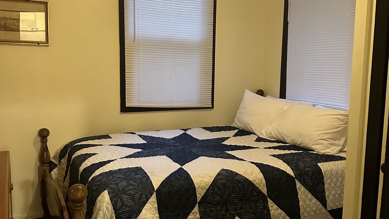 Photo of Bedroom in Rockport