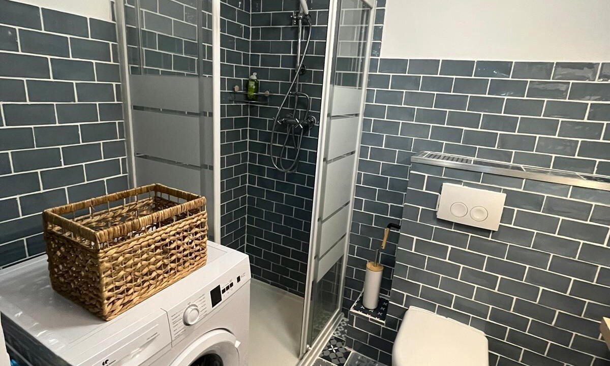 Photo of Bathroom in Vernier