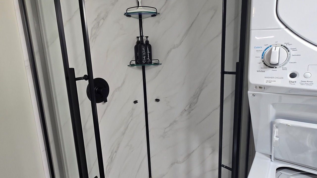 Photo of Bathroom in Rideau Heights